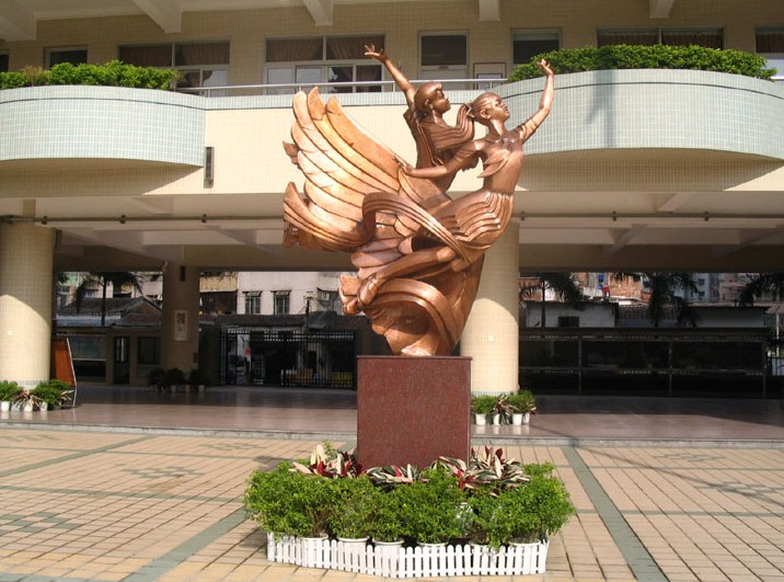 上海校园雕塑设计